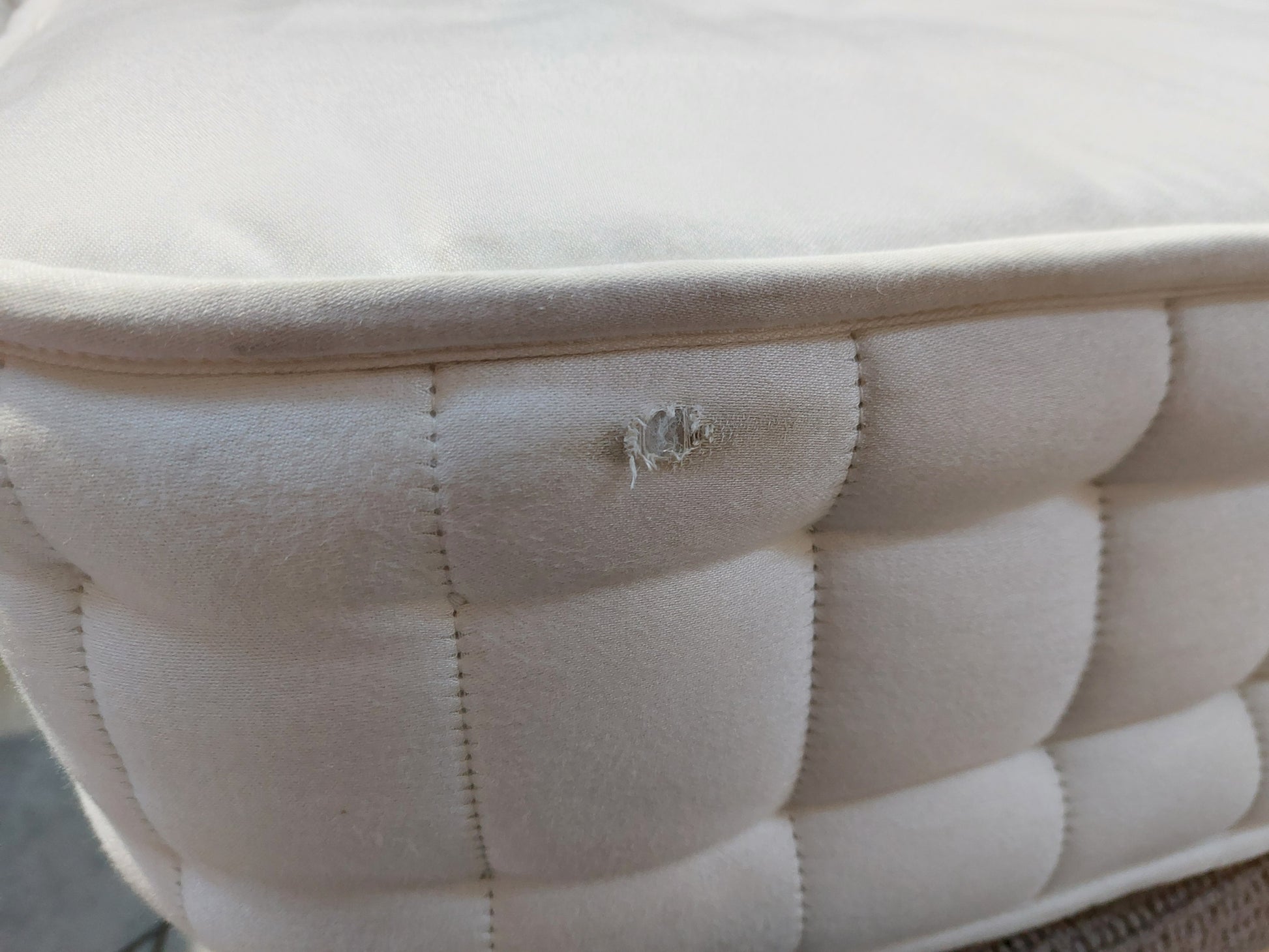 HARRISON SPINKS  NATURAL COLLECTION ORTHO SUPPORT, LECKFORD LINEN 3400