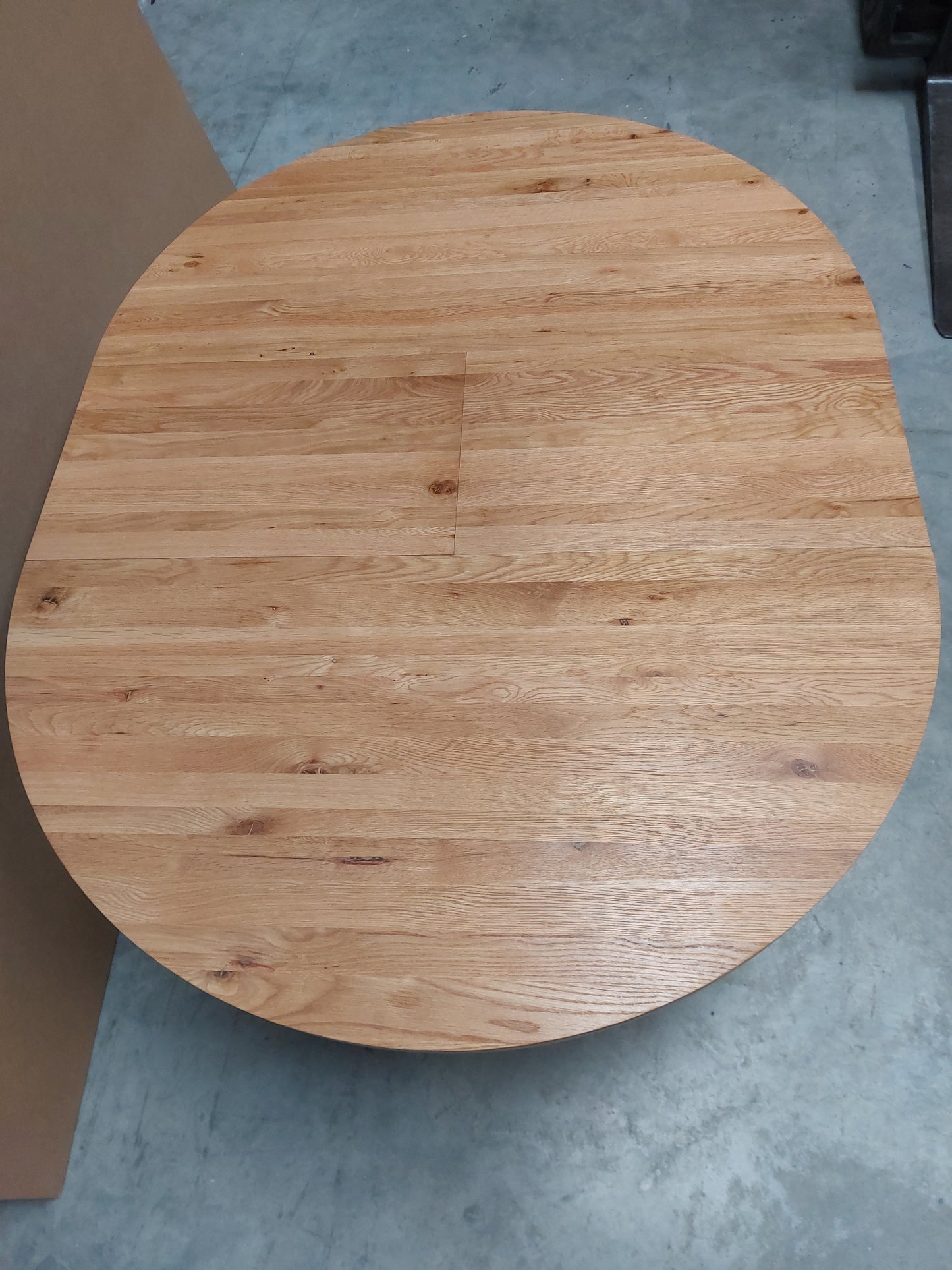 John Lewis Calia 4-6 Seater Round Extending Dining Table, Solid Oak