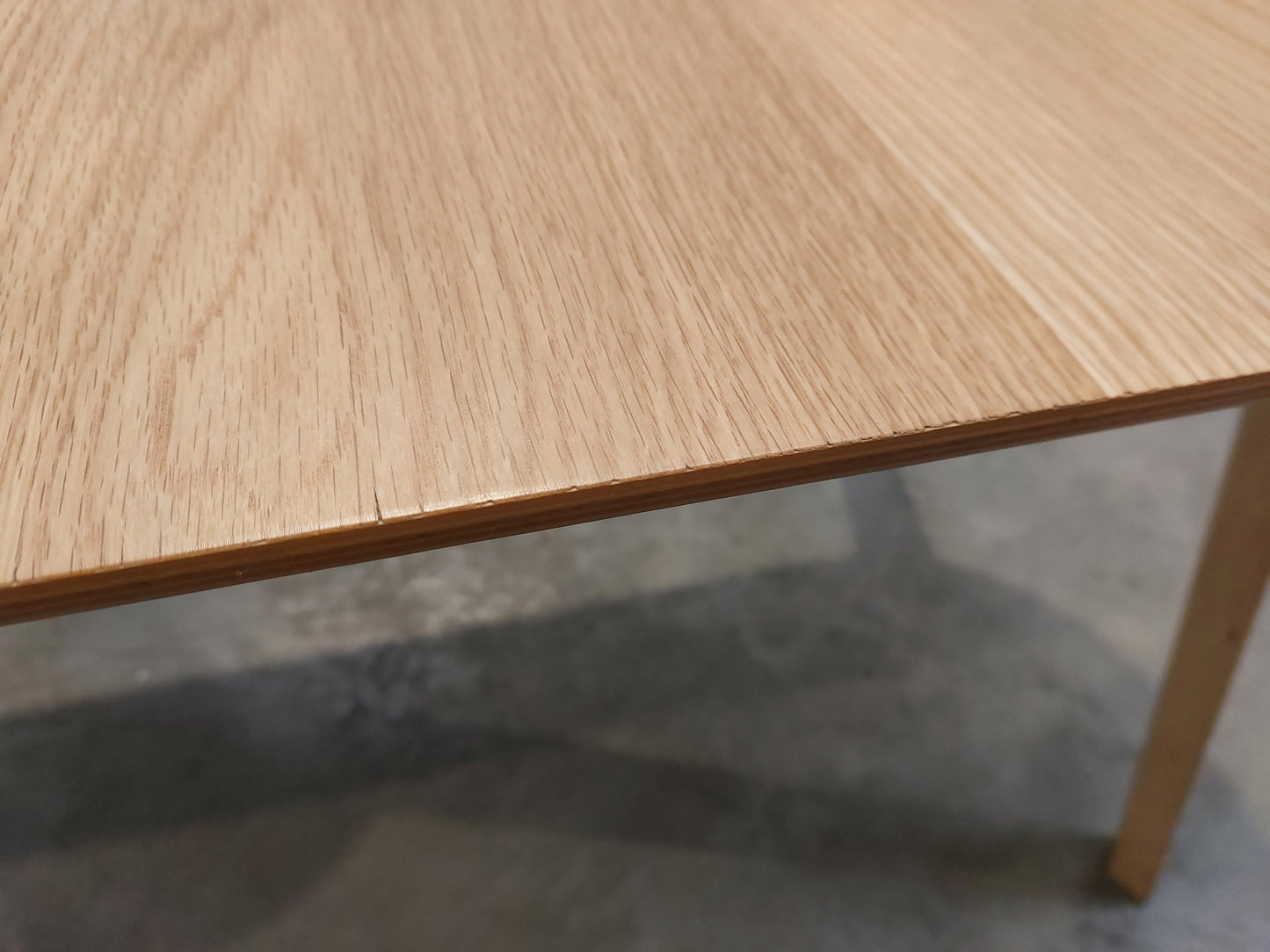 John Lewis Anton 6 to 8 Seater Extending Dining Table Oak