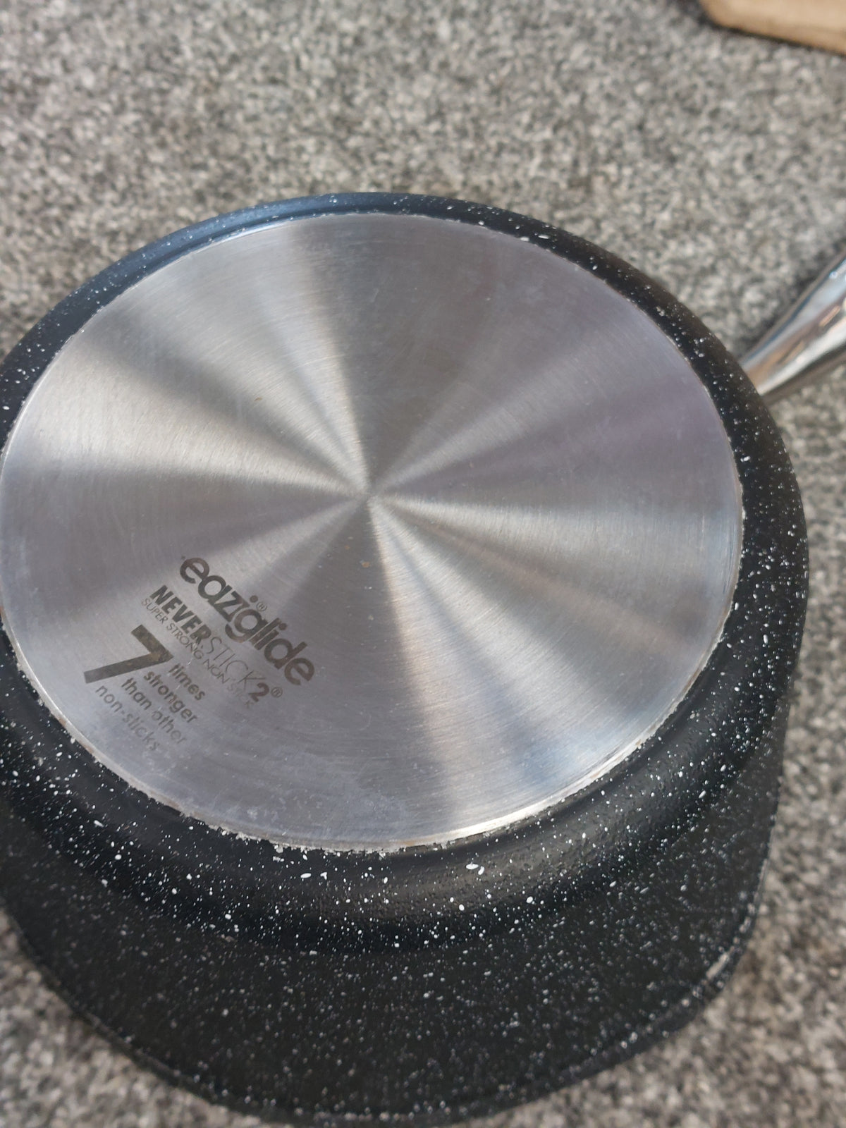 Eaziglide Neverstick2 Aluminium Non-Stick Saucepan Set with Lids, 3 Piece