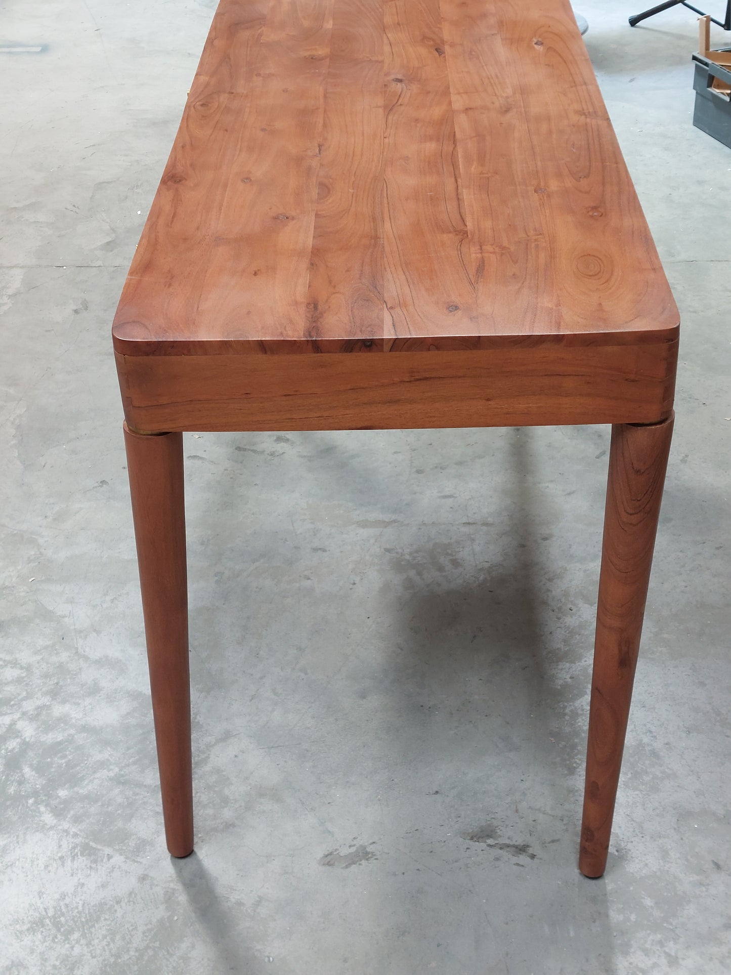 Swoon Bjorn Desk Dark Brown Acacia & Brass