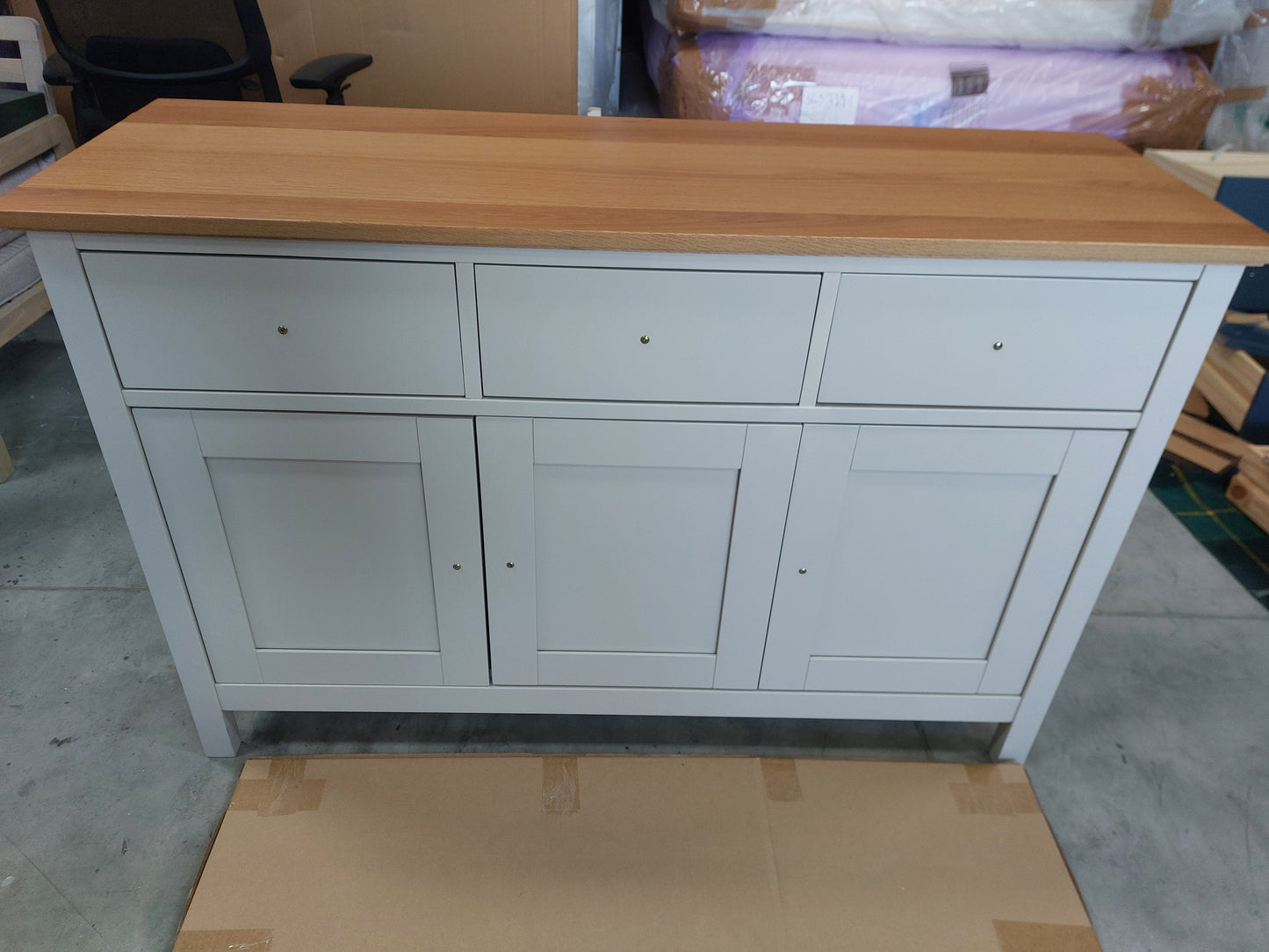 List - WILTON WIDE SIDEBOARD AS02