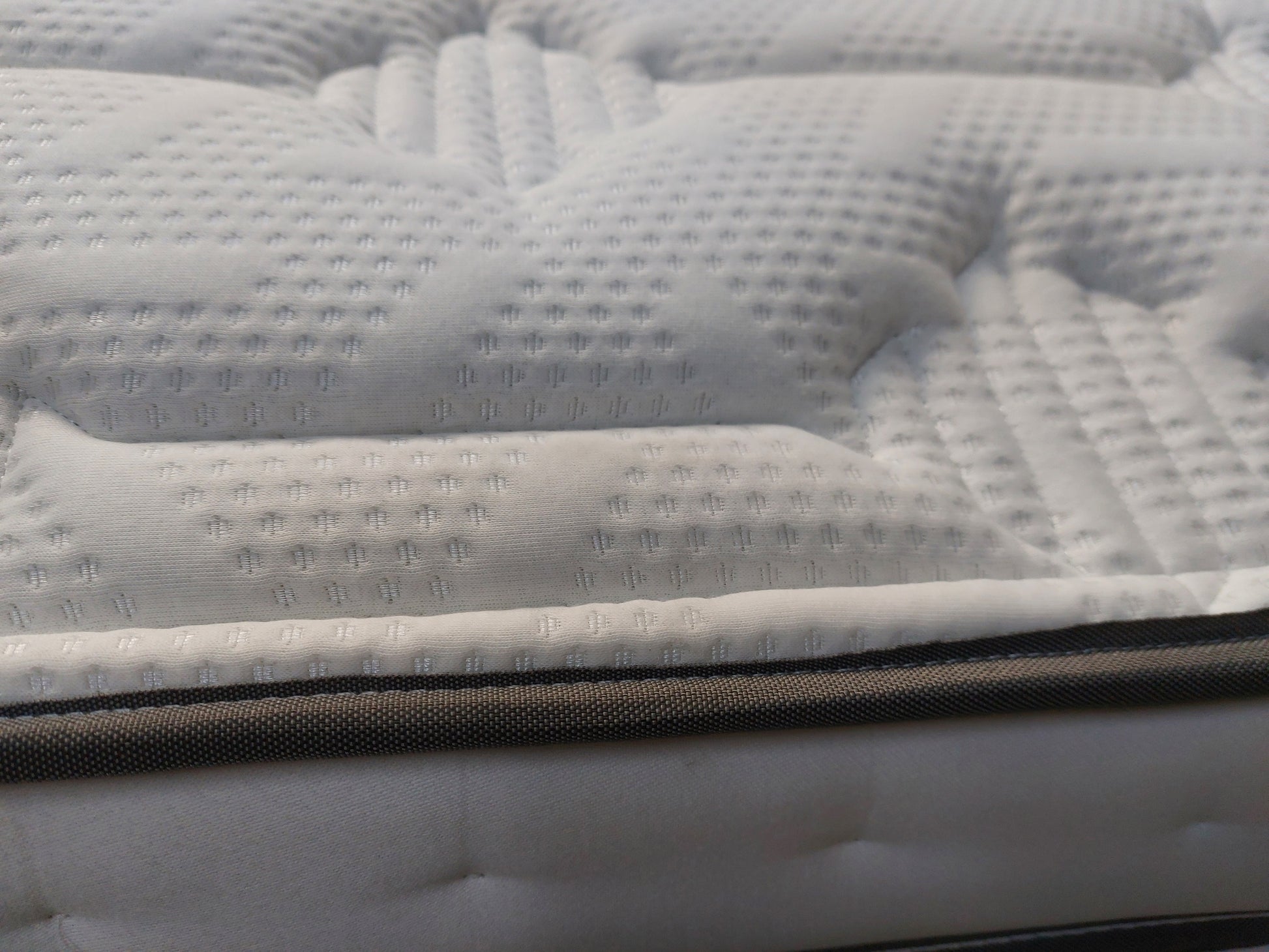 Silentnight Revive + Geltex 3500 Mirapocket Spring Mattress, Regular Tension, King Size