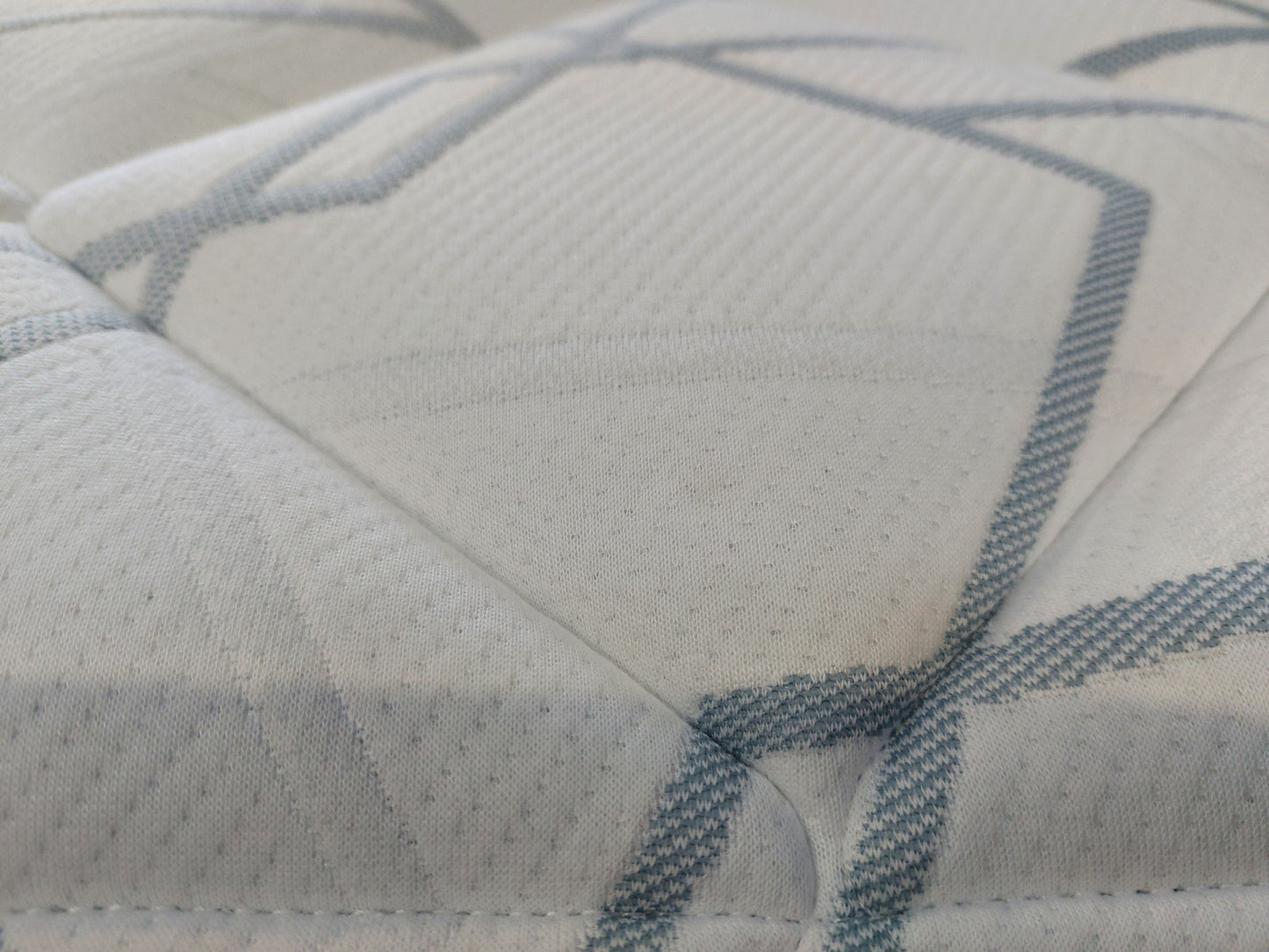 SEALY Posturepedic Evolve Mattress, Regular Tension, Double