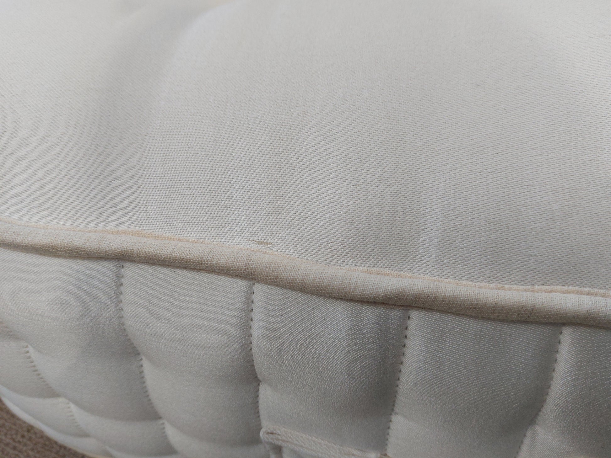 John Lewis British Natural Collection Swaledale 16000 Mattress, Regular Tension, King Size