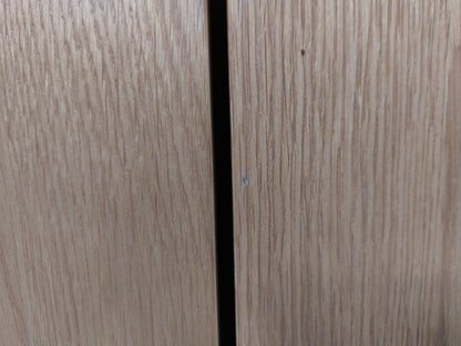 Find and list 80300405 spindle oak wardrobe